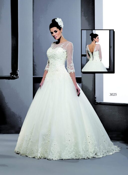 Three Quarter Sleeve Wedding Dresses