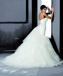 Organza train Wedding Dresses with Lace Up Back