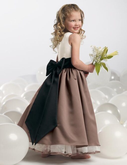 Littleflowergirldresses DariusCordell