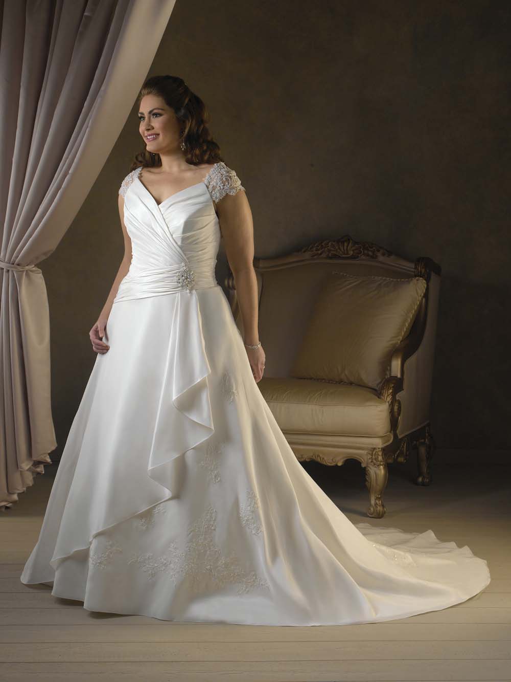 Style pic#m4b - cap sleeve plus size bridal gowns