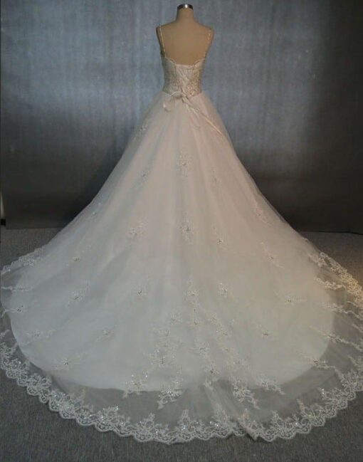 bridal gowns with chapel train