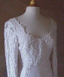 Long Sleeve Lace Bridal Gowns