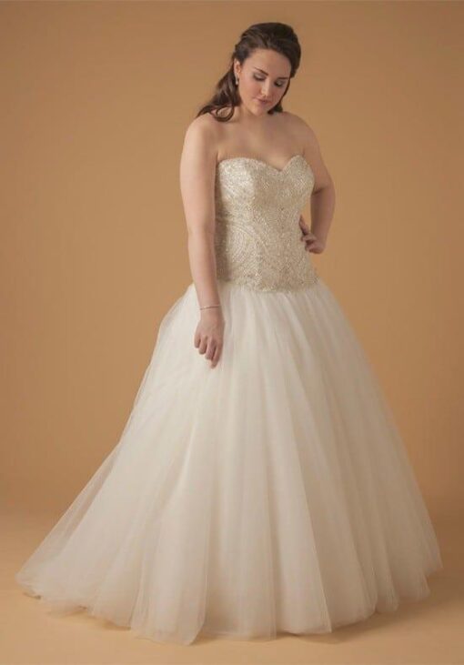 Style 6053K - Organza Plus Size Wedding Dresses - Darius Cordell Fashion Ltd