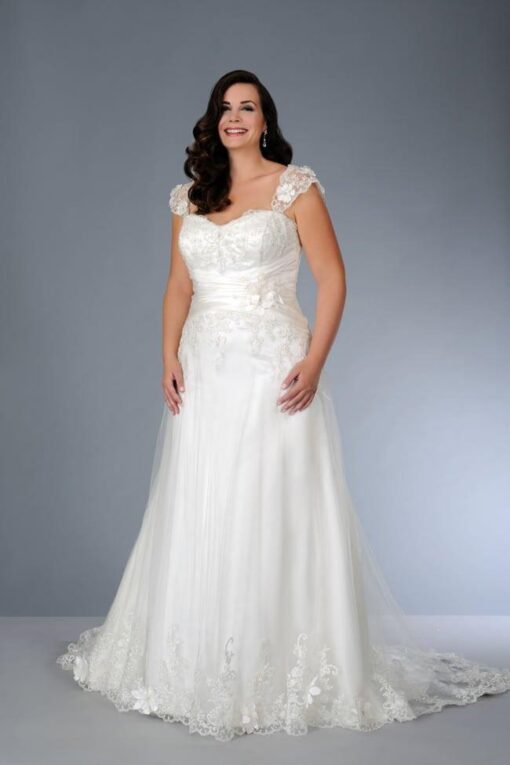 Cap Sleeve Lace Wedding Dress for Plus Size Frame