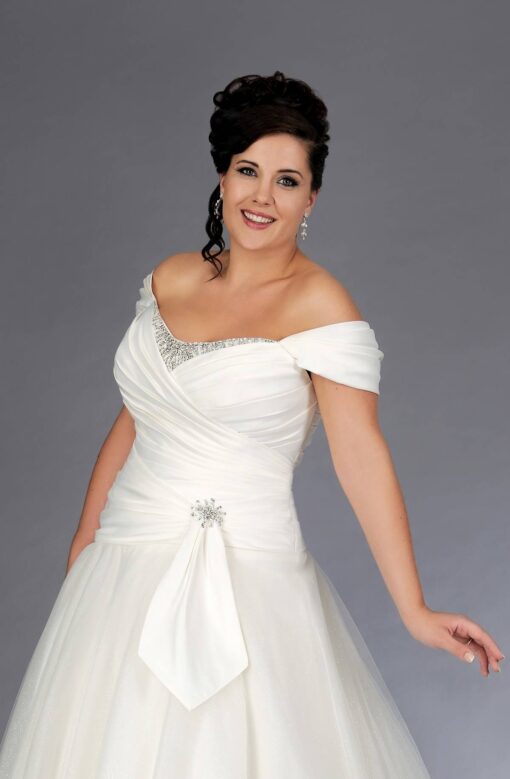 Off The Shoulder Wedding Ball Gown for Plus Size Brides