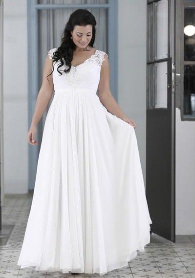 PlusSizeChiffonBridalGownwithwidebeadedLaceShoulderStrapsandEmpireWaist DariusCordell