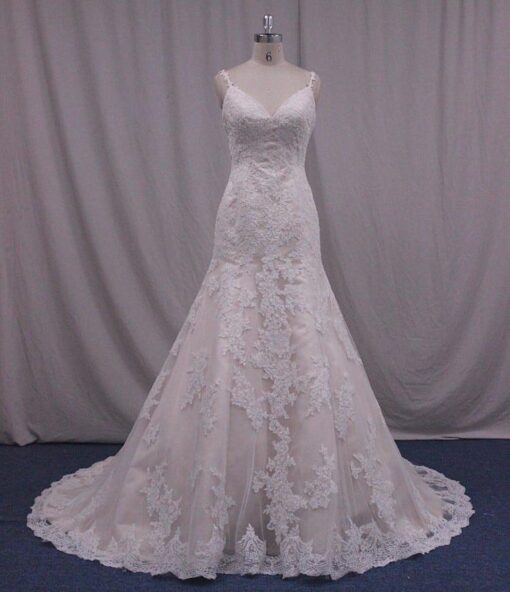 solid lace wedding gowns