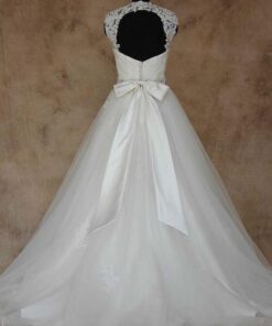 bride dresses with back bow