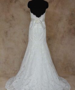 backless Wedding Gown made of lace