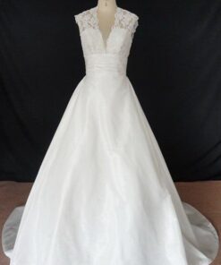 Style #ebb15038 V Neck Plus Size Wedding Gown