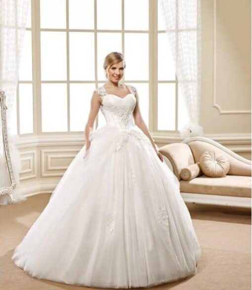 ball gown wedding dress