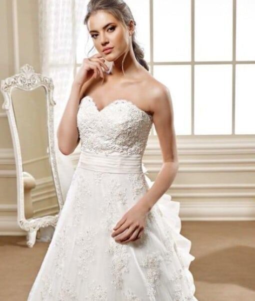 empire waist wedding dress with sweetheart bust line