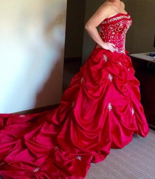 Style C2015-SYred - Plus Size Red Ball Gowns