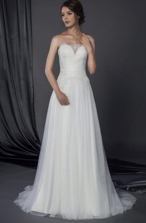 sweetheart cut beach bridal dress