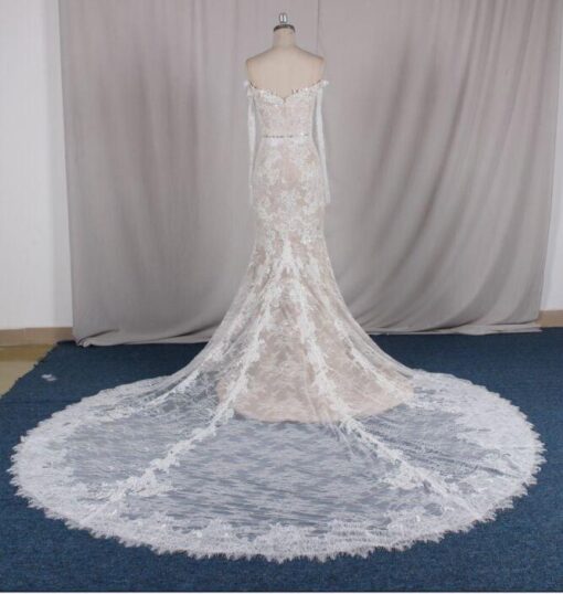 chapel length wedding gown train