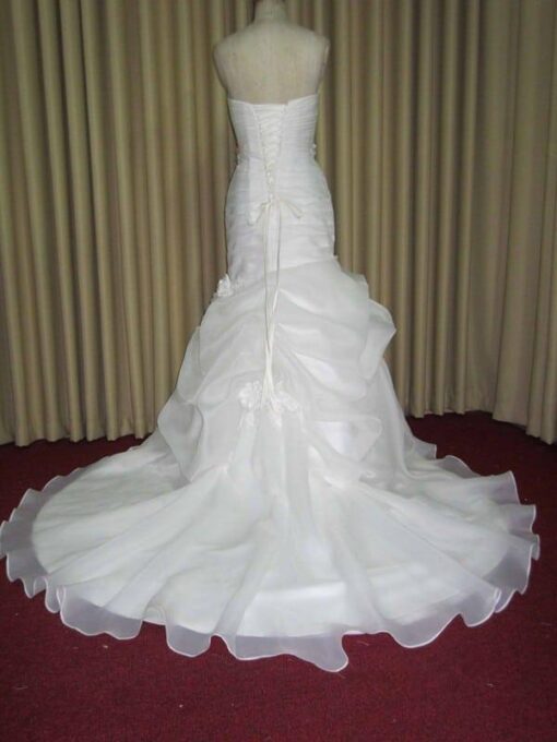 summerfloralwhiteweddingdresses DariusCordell