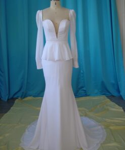 Vintagelongsleevebridaldresses dariuscordell