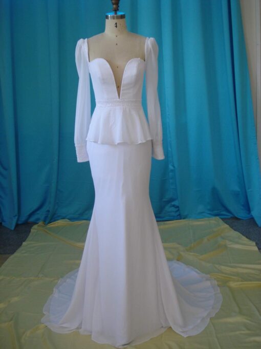 Vintagelongsleevebridaldresses dariuscordell