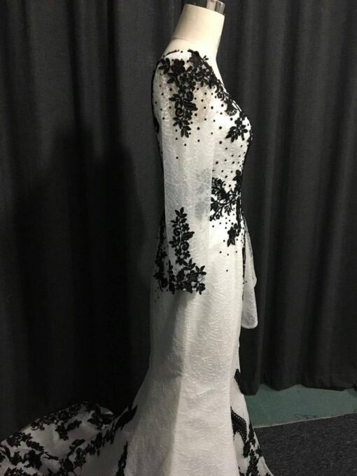 Sidearmview black&whiteeveninggowns dariuscordell