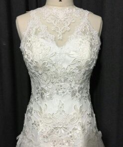 Style#Embroideredhalterweddinggown DariusCordell