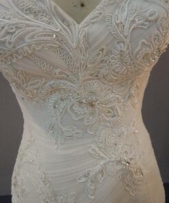 style sun wedding gowns with embroidery