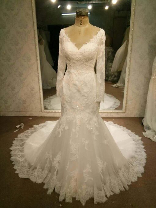 LongSleevev necklaceweddinggowns