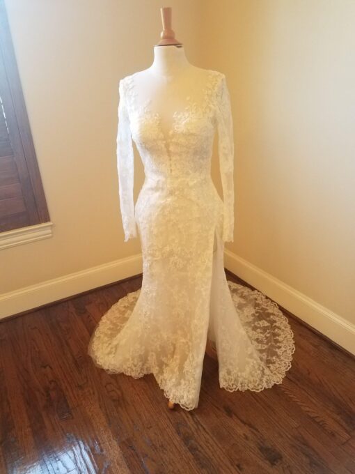 DariusCordellLacelongsleeveweddingdresses