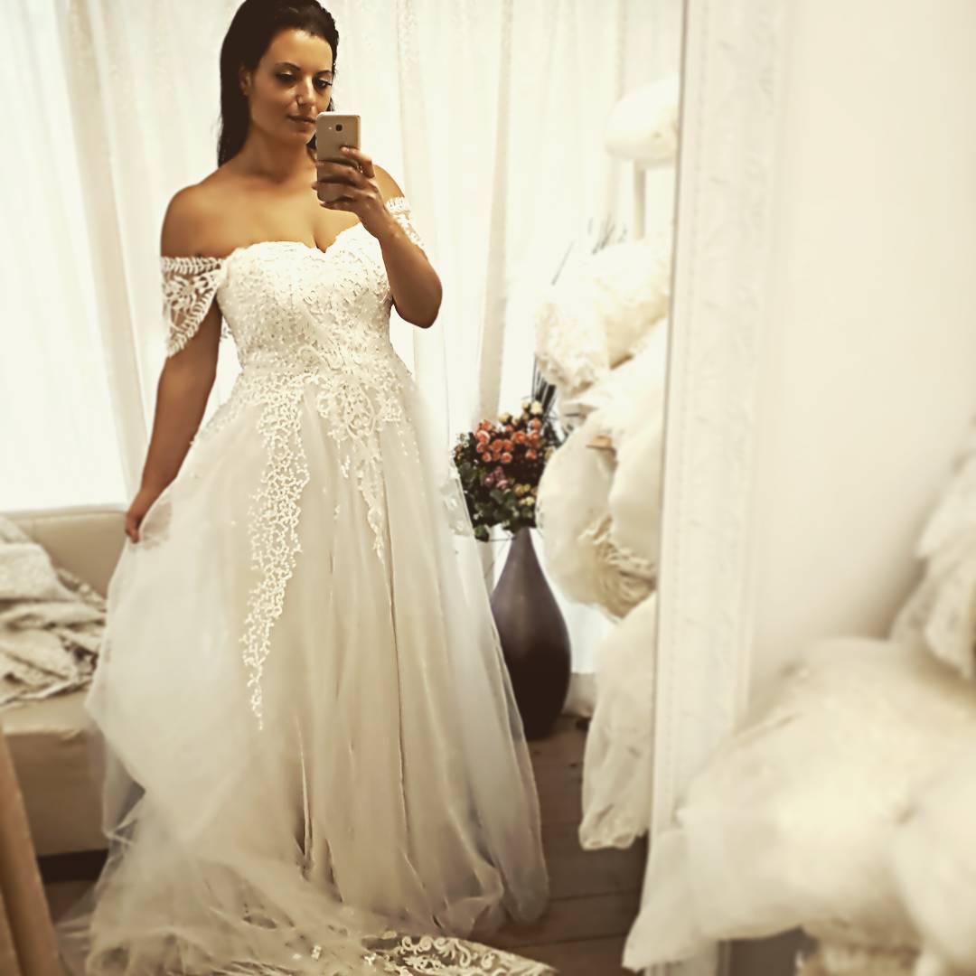 Plus size off the shoulder bridal dresses with beaded lace