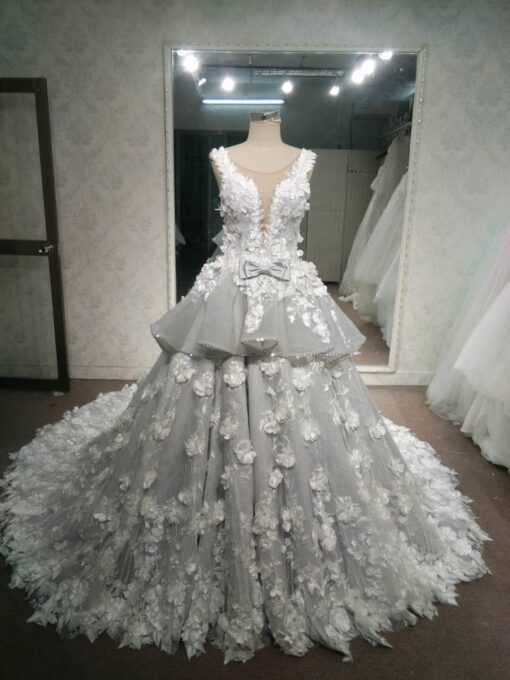 LK  PeplumstyleflowerweddingdressfromDariusCordellBridal